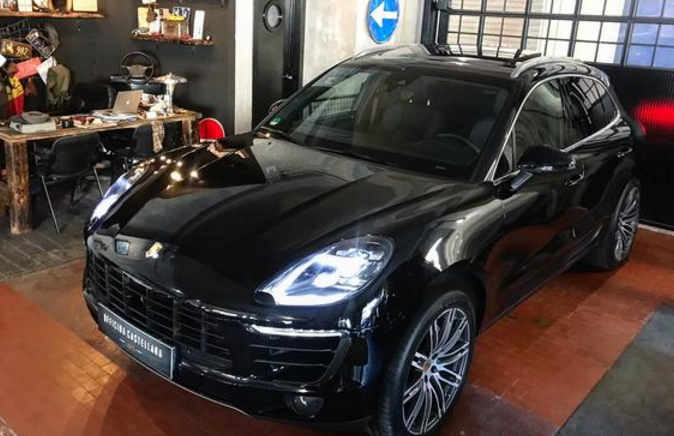 2018款保时捷macan已上市,售价30万起,还买什么路虎极光