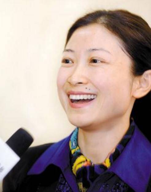 韩迎新在市里呼风唤雨了两年,受到基层百姓唾弃.