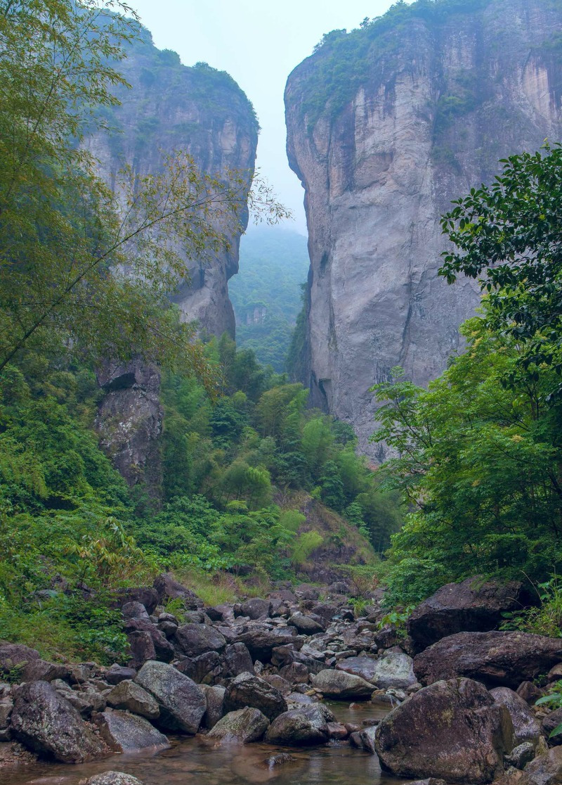 显胜门景区图片