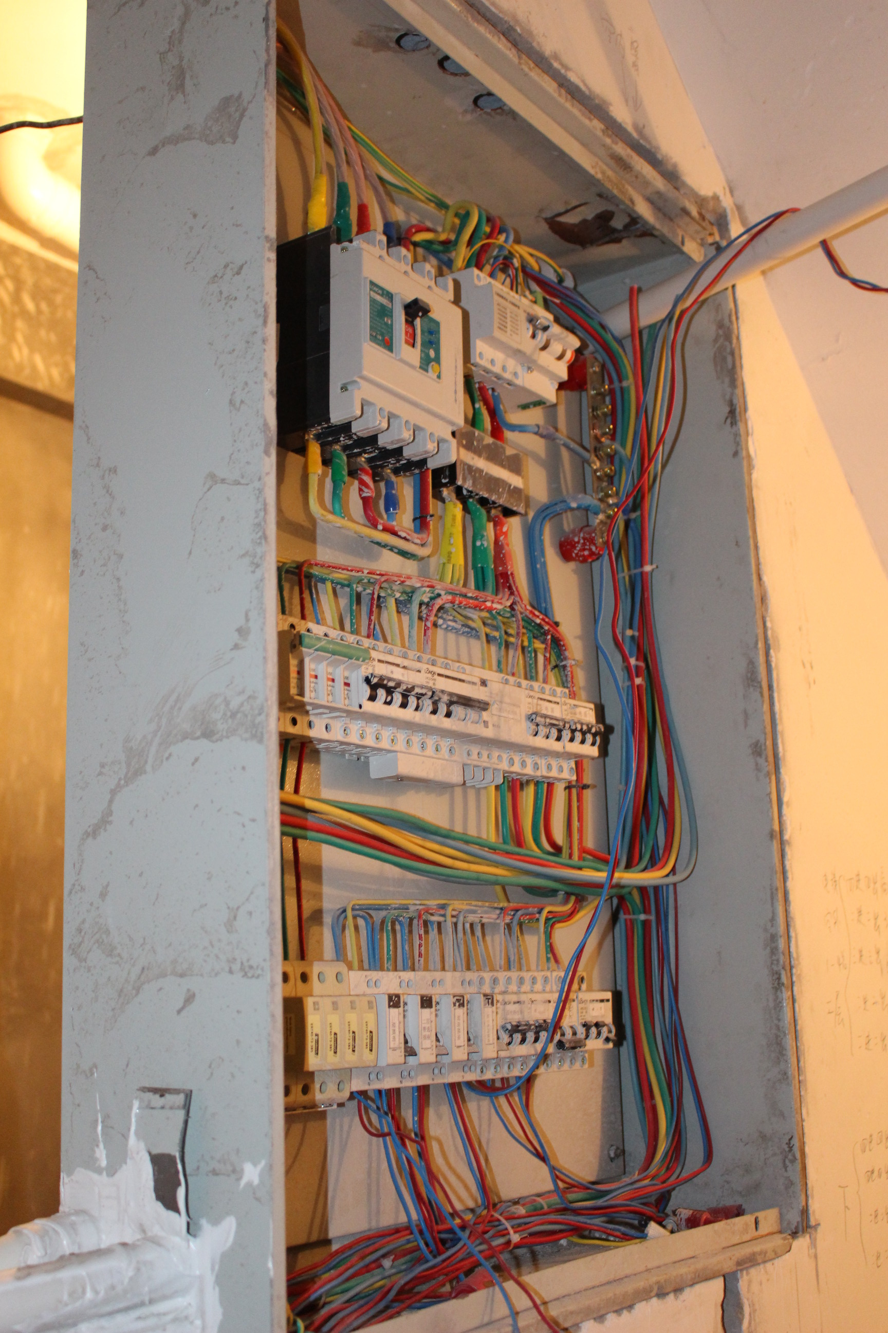 一般家庭弱电箱遇到的问题主要是