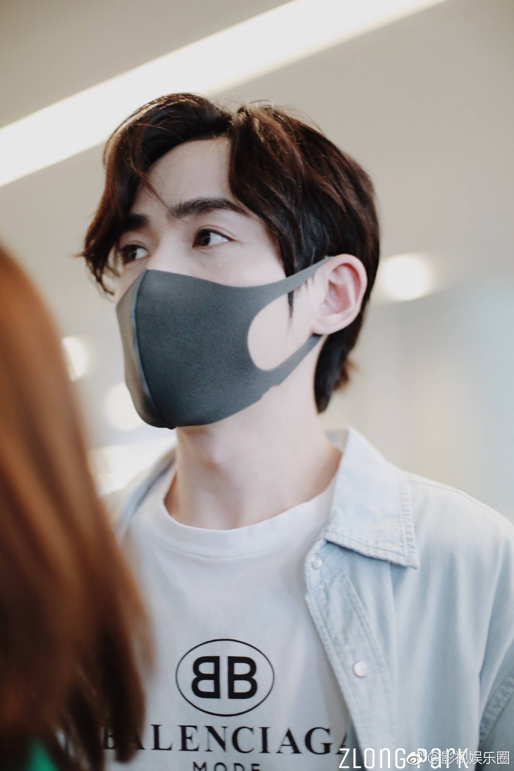 扎着小辫子可爱龙龙人气爆棚|朱一龙|龙龙|小辫子_新浪新闻