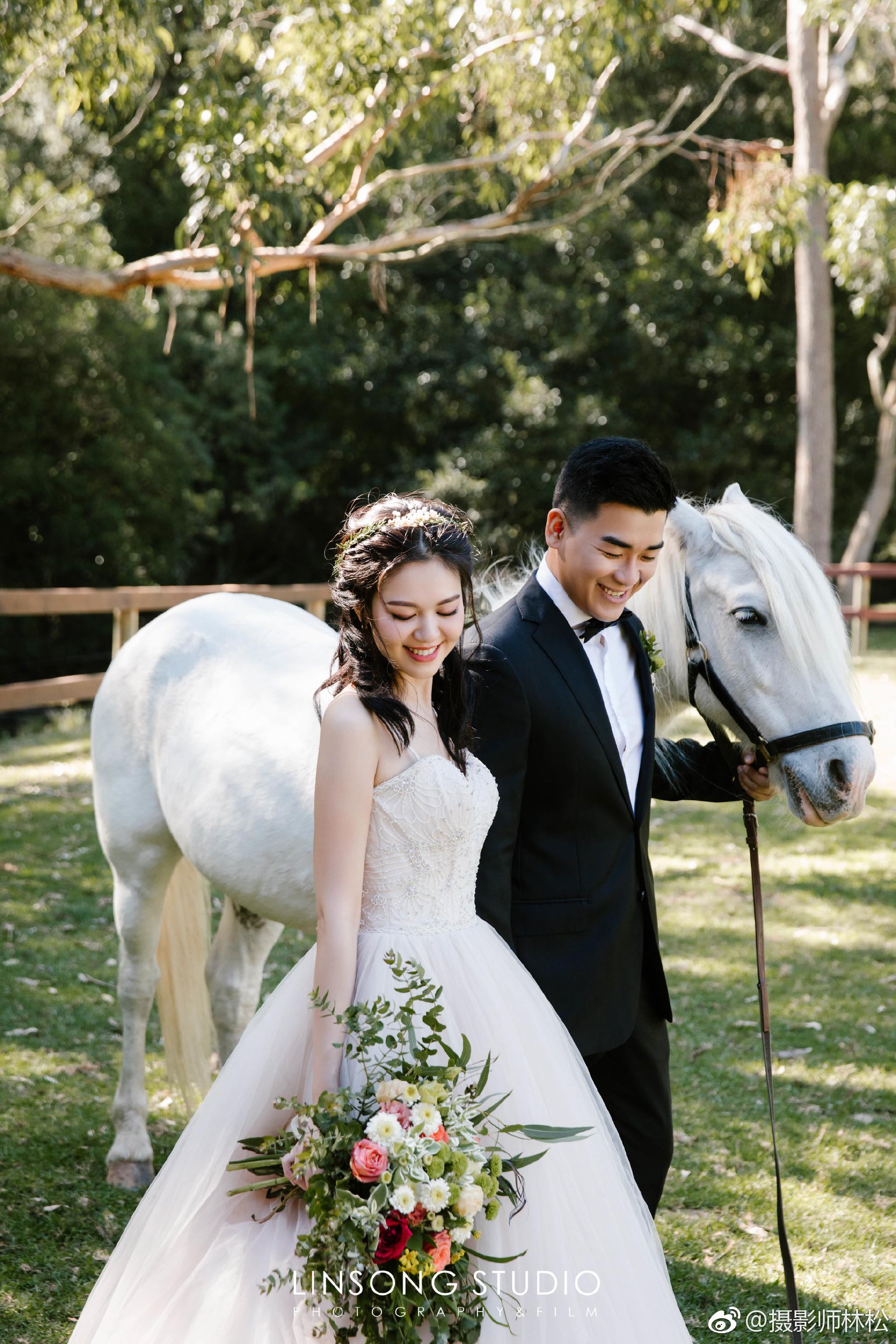 公主和白马,王子~嗯,没毛病 ~~ (澳洲小分队拍摄)