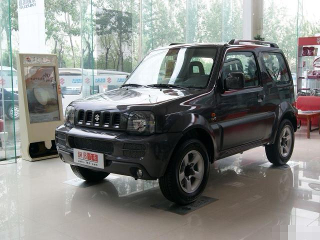 单开门的小越野,外观有点萌,实力却很强-新浪汽车