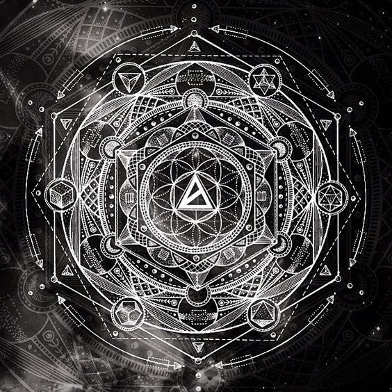 神秘而繁复的花纹让人着迷的几何之美