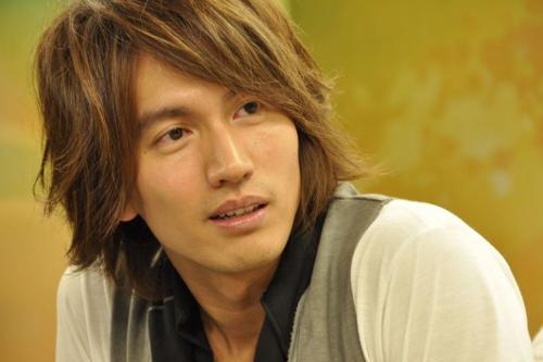 言承旭近照"太可怕",41岁成颜值巅峰,网友:还是那个道明寺!