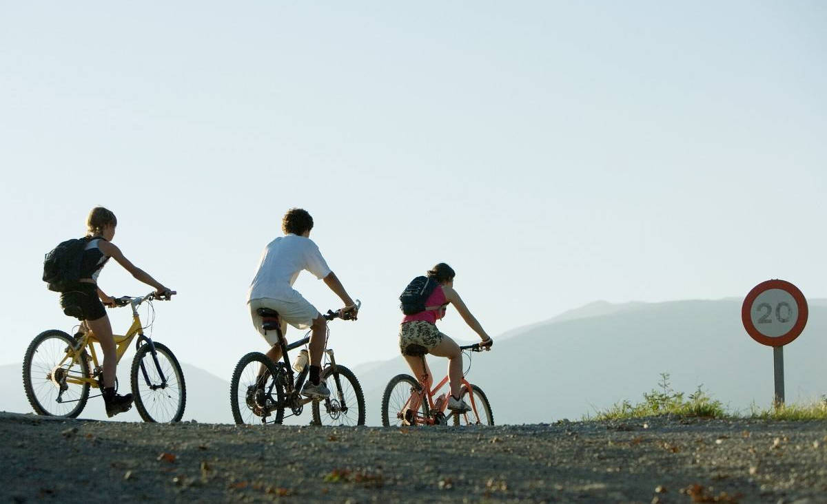 颈椎病晚期的几个症状,快快警惕起来!不然越治