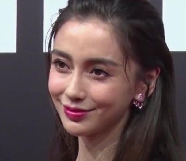 杨颖真的苍老很多,29岁到底经历了什么,有这样重的黑眼圈