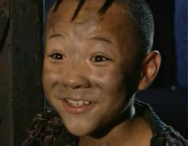 这些都是让大家很喜欢的,除了他们其实还是还有小兵张嘎里的人物,但是