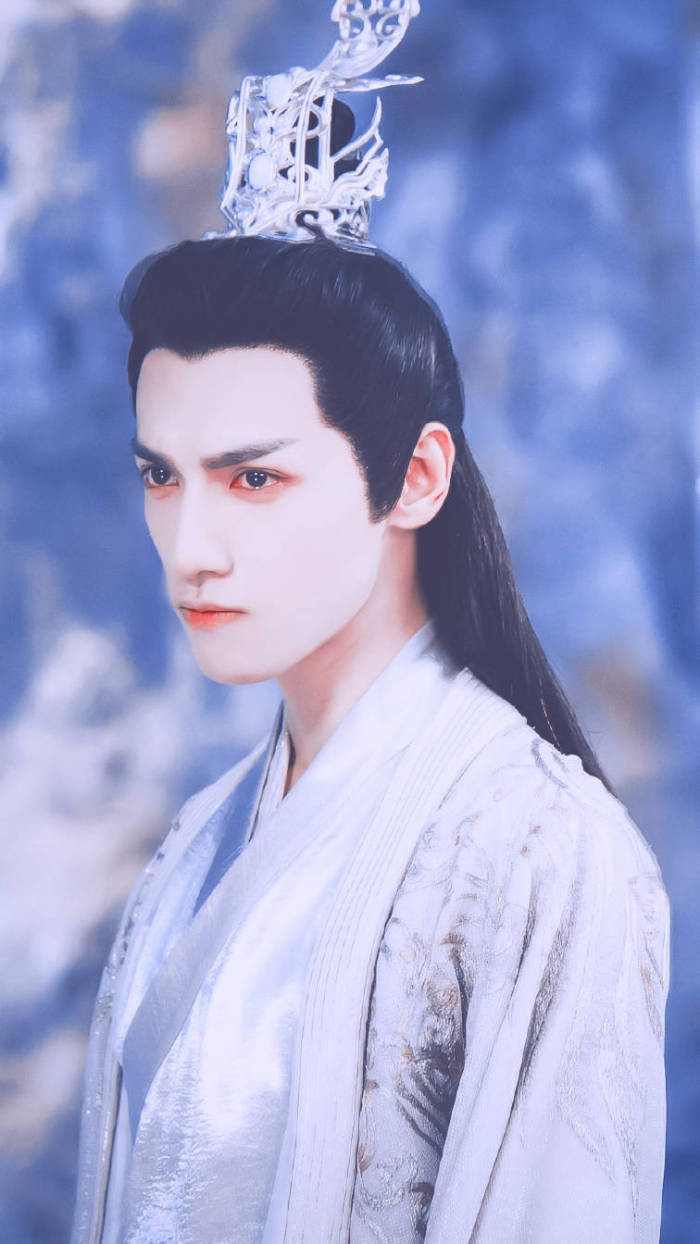 罗云熙古装帅图欣赏,盛世美颜的翩翩公子