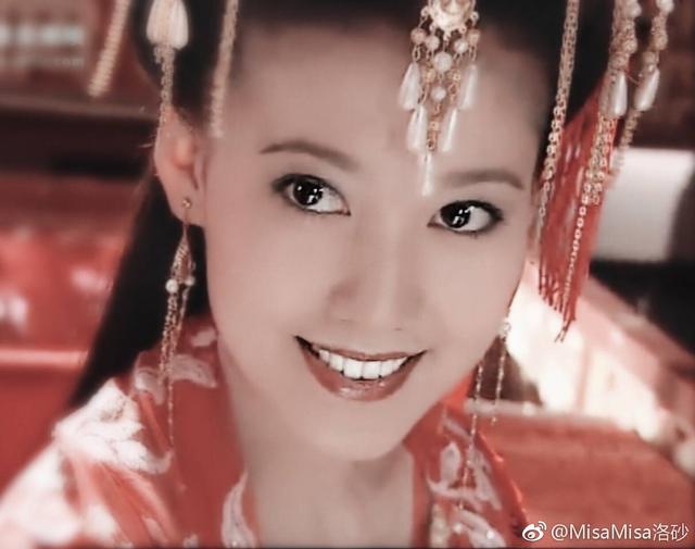 《刁蛮公主》张娜拉鲍蕾高露的造型,这古装服饰也太时尚了吧