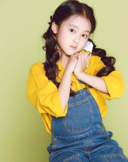 张婉儿晒视频怀念薛之谦透露我们的少年时代2将在8月开播