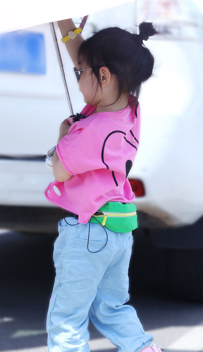 你们猜戚薇李承铉家的lucky女王李乐褀气场全开是随了谁