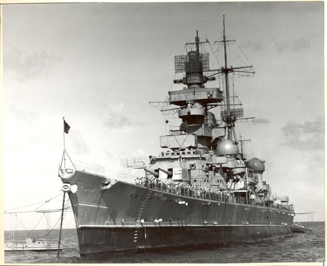 欧根亲王号重型巡洋舰是纳粹德国海军希佩尔海军上将级巡洋舰的第三号