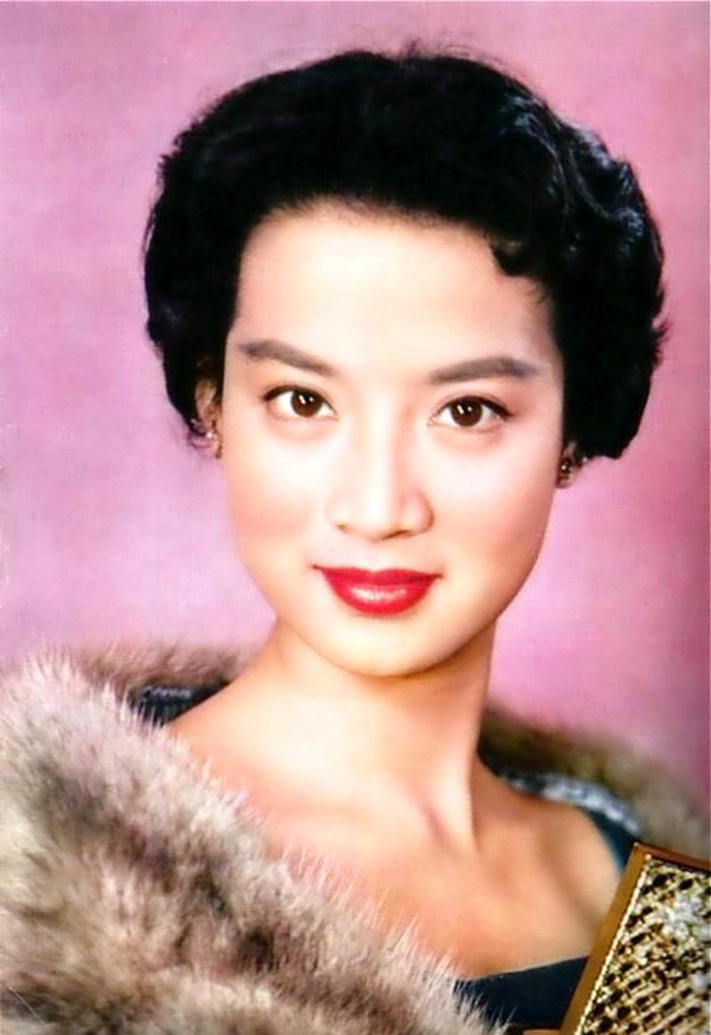 16岁出道一夜爆红, 嫁富商被迫息影, 20年前猝然离世好可惜
