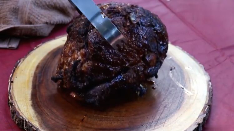 老外烤牛排,从炉子里拿出来黑漆漆的没食欲,切开那一刻口水直流