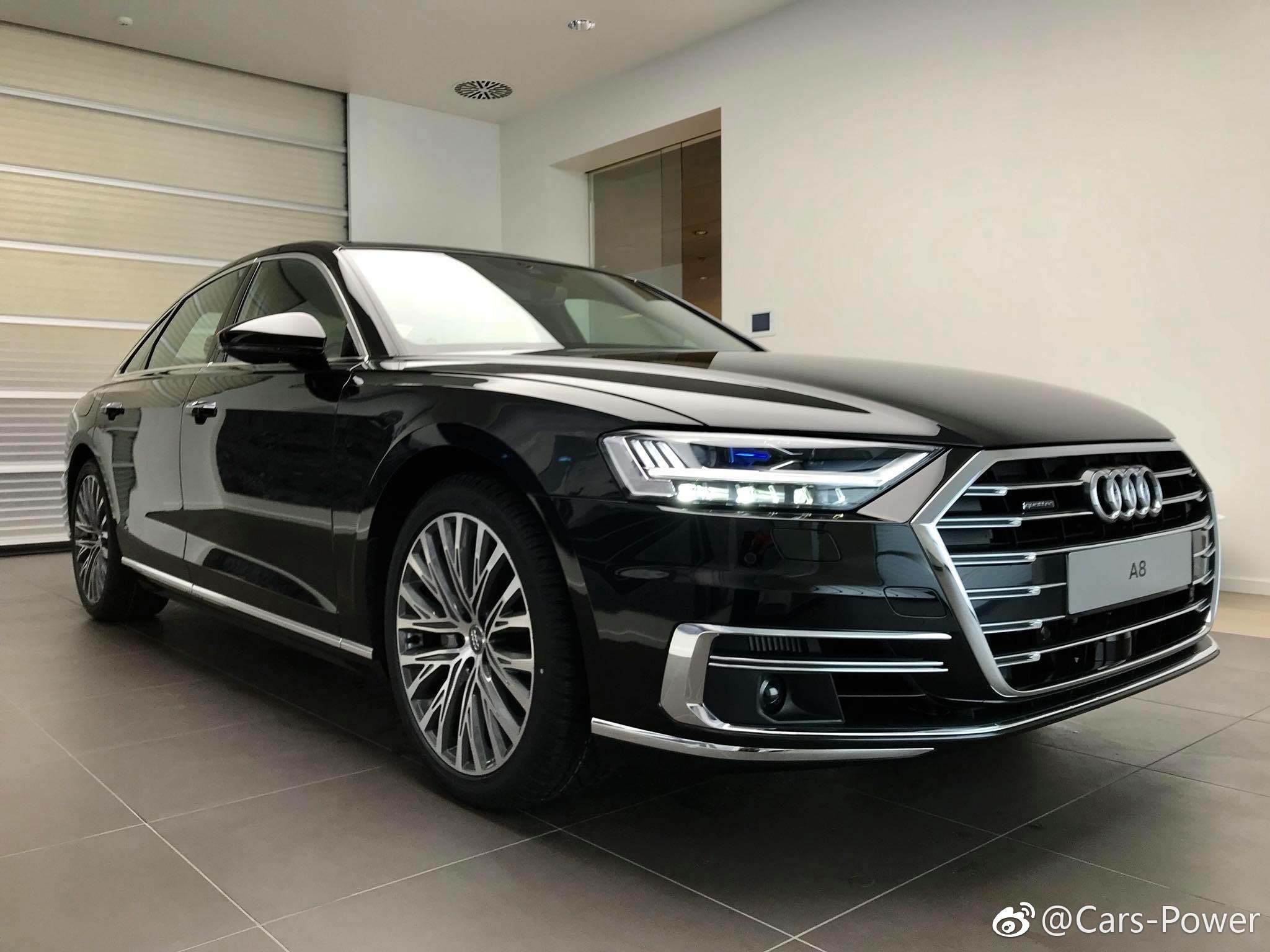 奥迪A8历年顶配落地价 2025款奥迪A8多少钱