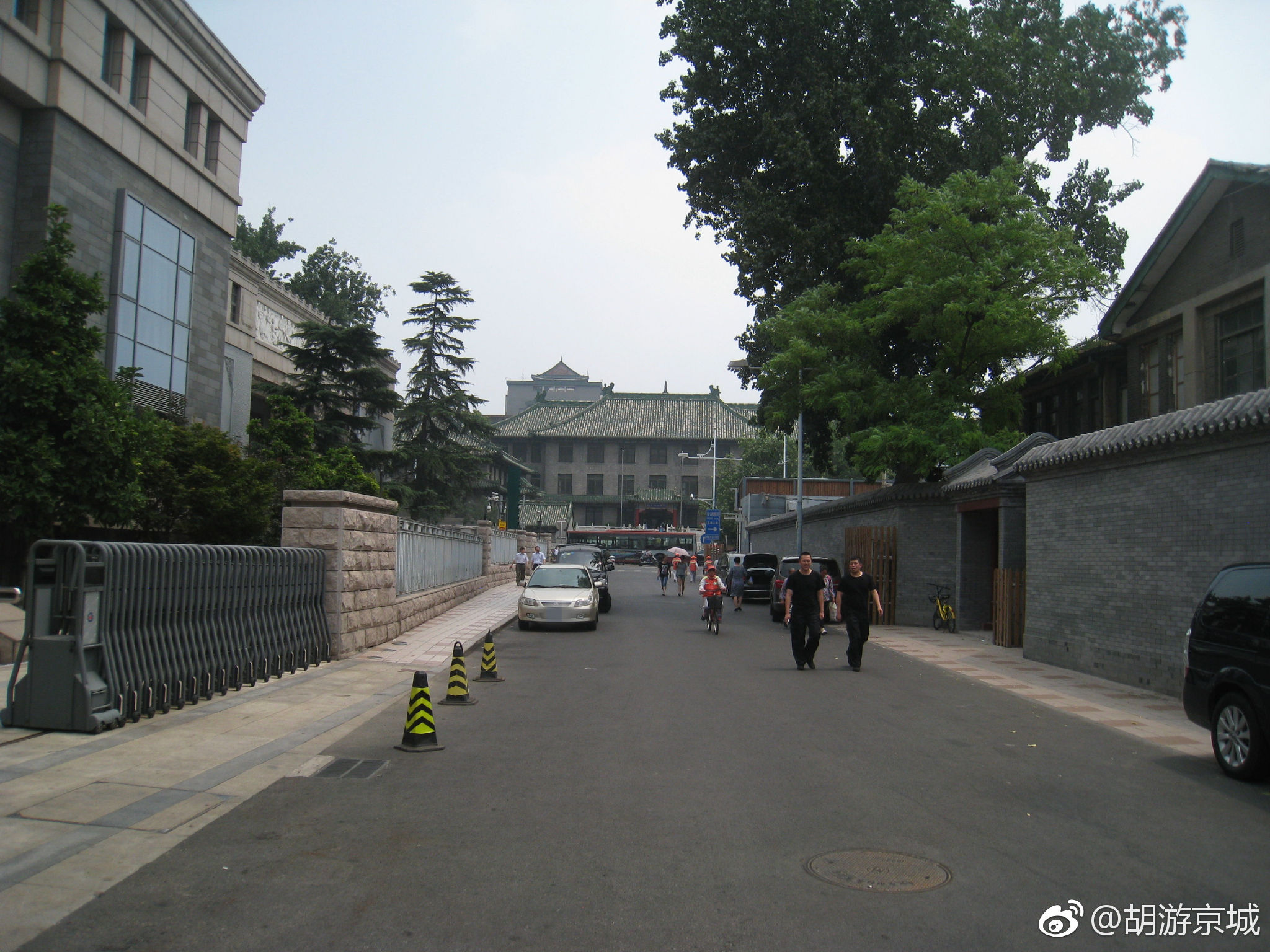 730帅府园胡同东起校尉胡同西至王府井大街