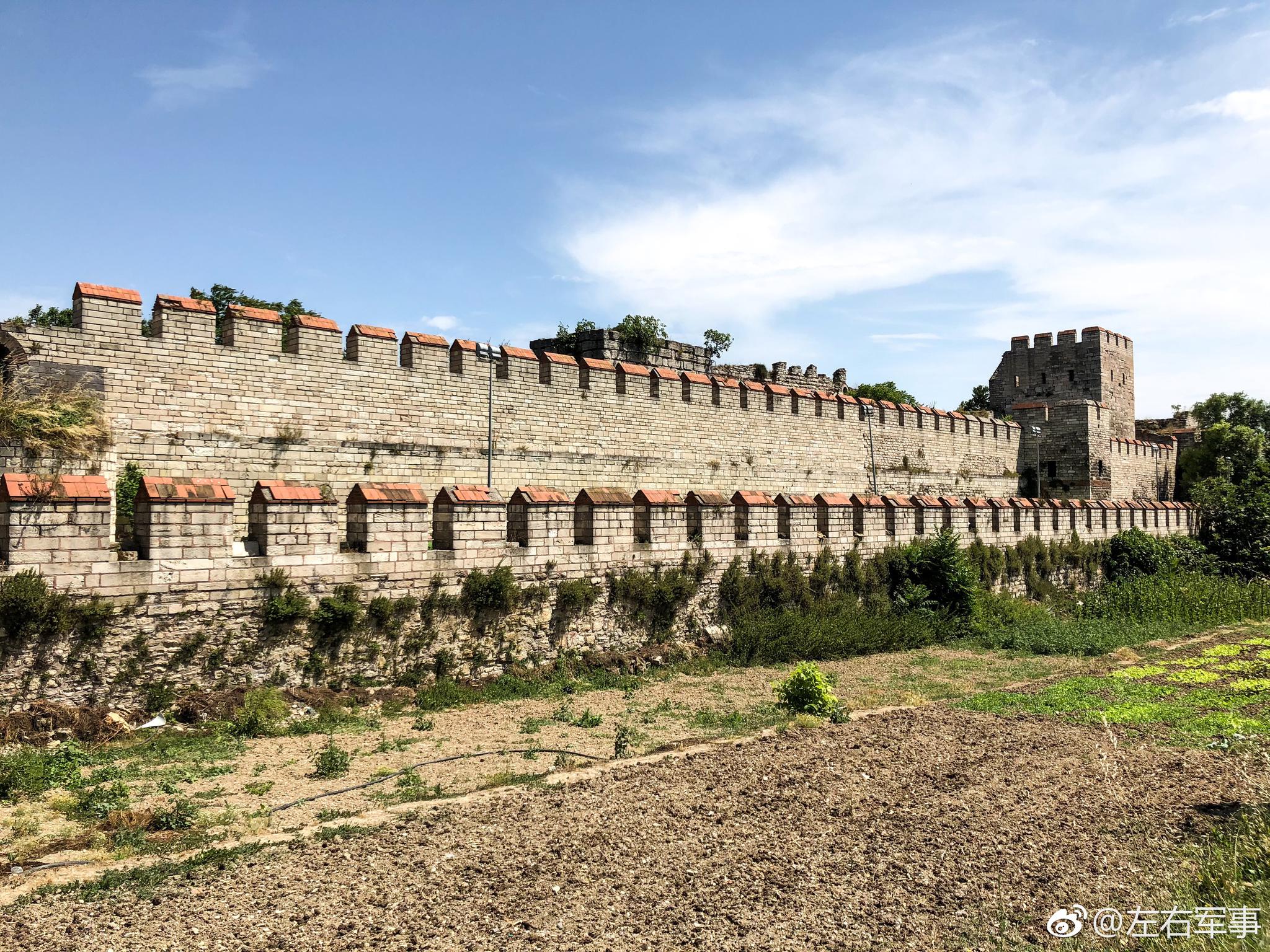 博主亲腿逛城堡(四)君士坦丁堡(2)|圣索菲亚大教堂|城墙|狄奥多_新浪