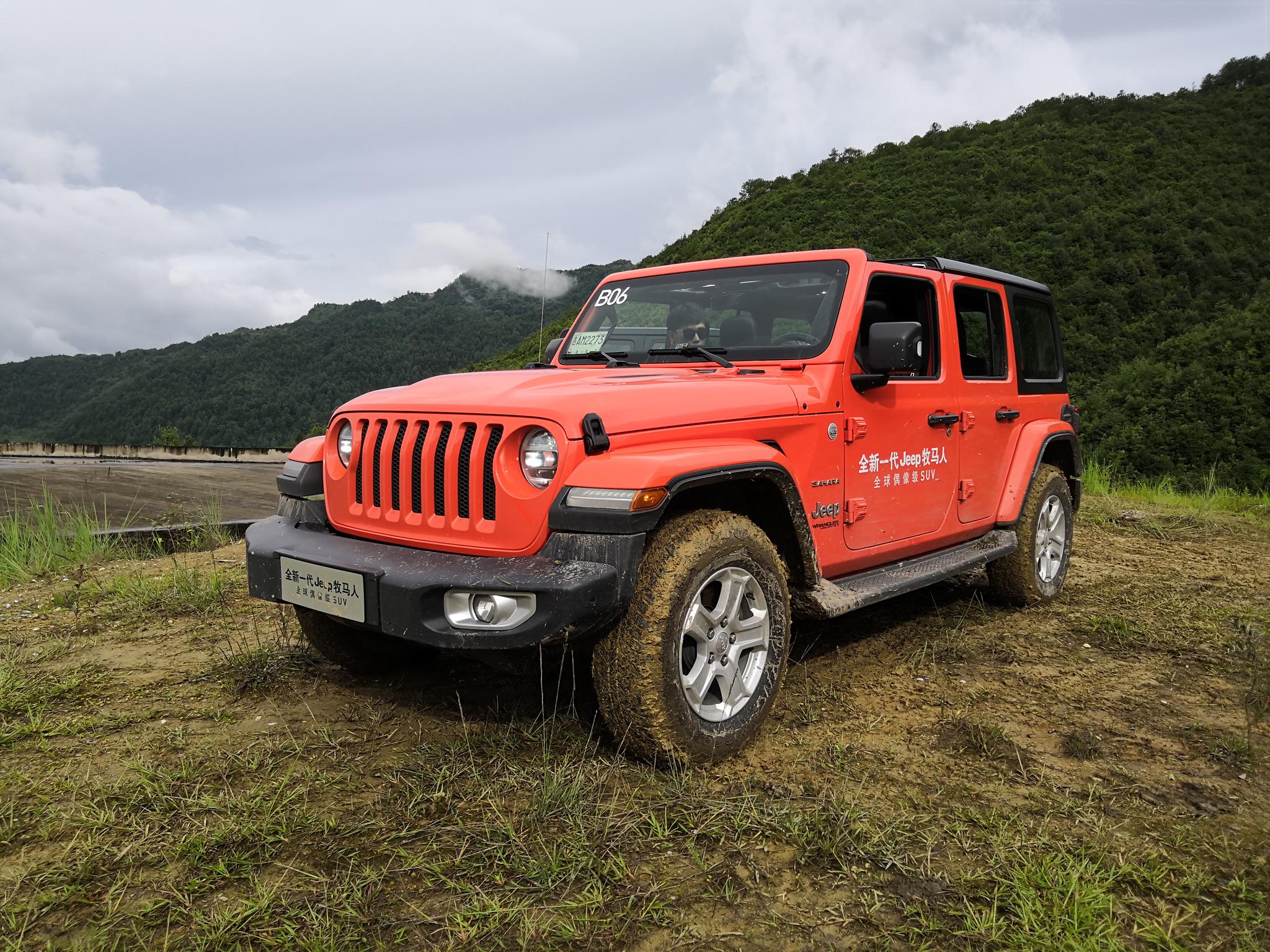 全新一代牧马人云南高黎贡试驾