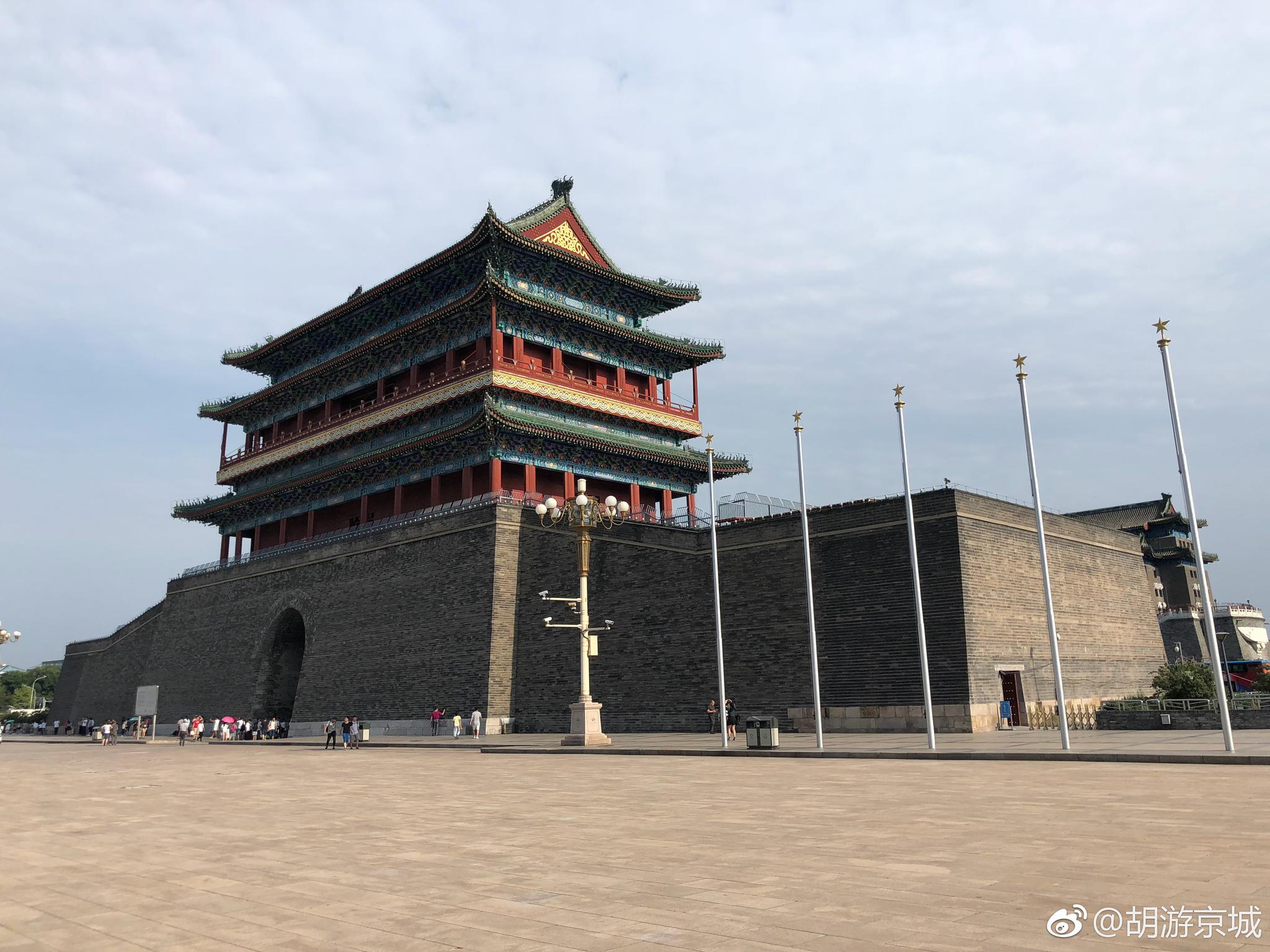 脚尖下的皇城系列165正阳门城楼位于天安门广场南