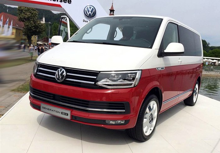 华晨版的大众t6,用红色字母车标,不足6万,买五菱宏光后悔了