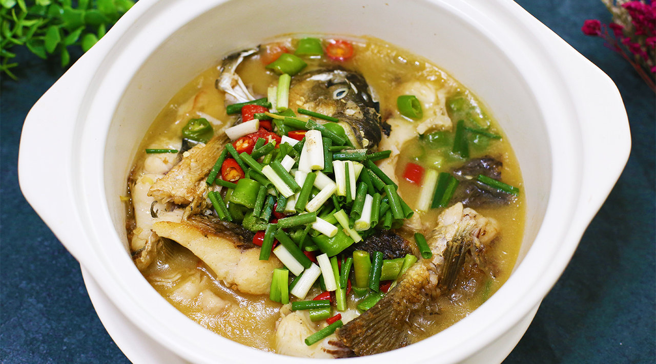 草鱼怎么做才好吃?大厨教你一道家常的做法