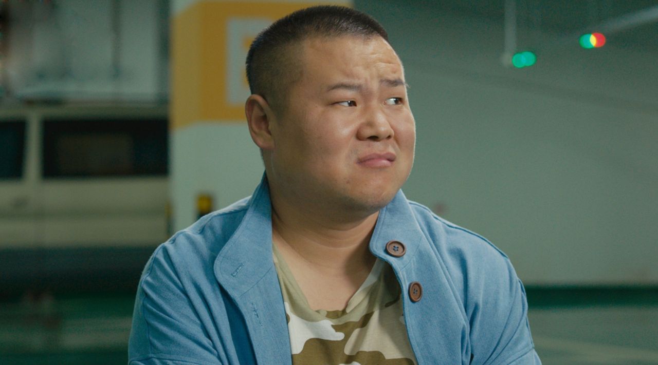 岳云鹏微博上倾诉长相的苦恼?头发偏少,脂肪偏多!