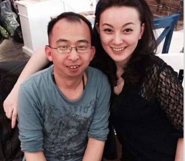 明星也要逆天明明丑的吓人却娶女神做媳妇真是羡煞旁人