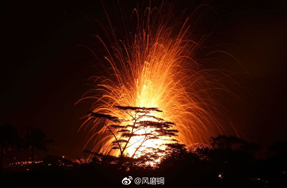 2018年5月,夏威夷岛基拉韦厄火山爆发喷出的