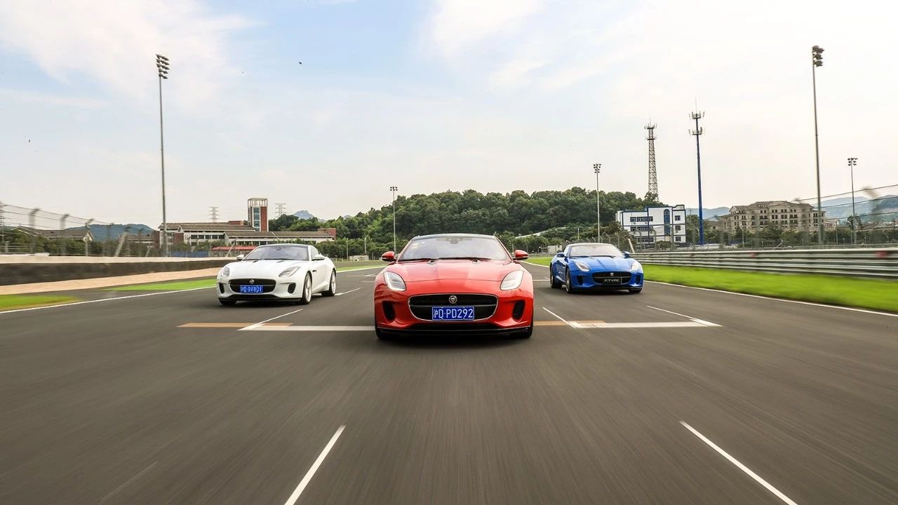 2.0t捷豹f-type赛道试驾!