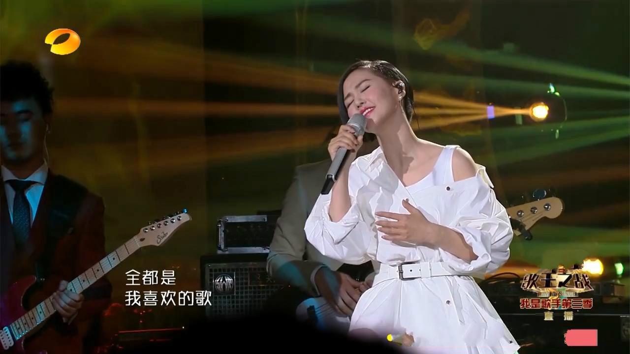 多少人因为这首歌迷上谭维维,一首《如果有来生》太好听了