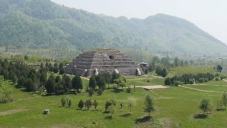 西汉帝陵几乎全被盗过赤眉军唯独没敢动这座皇陵到底为什么