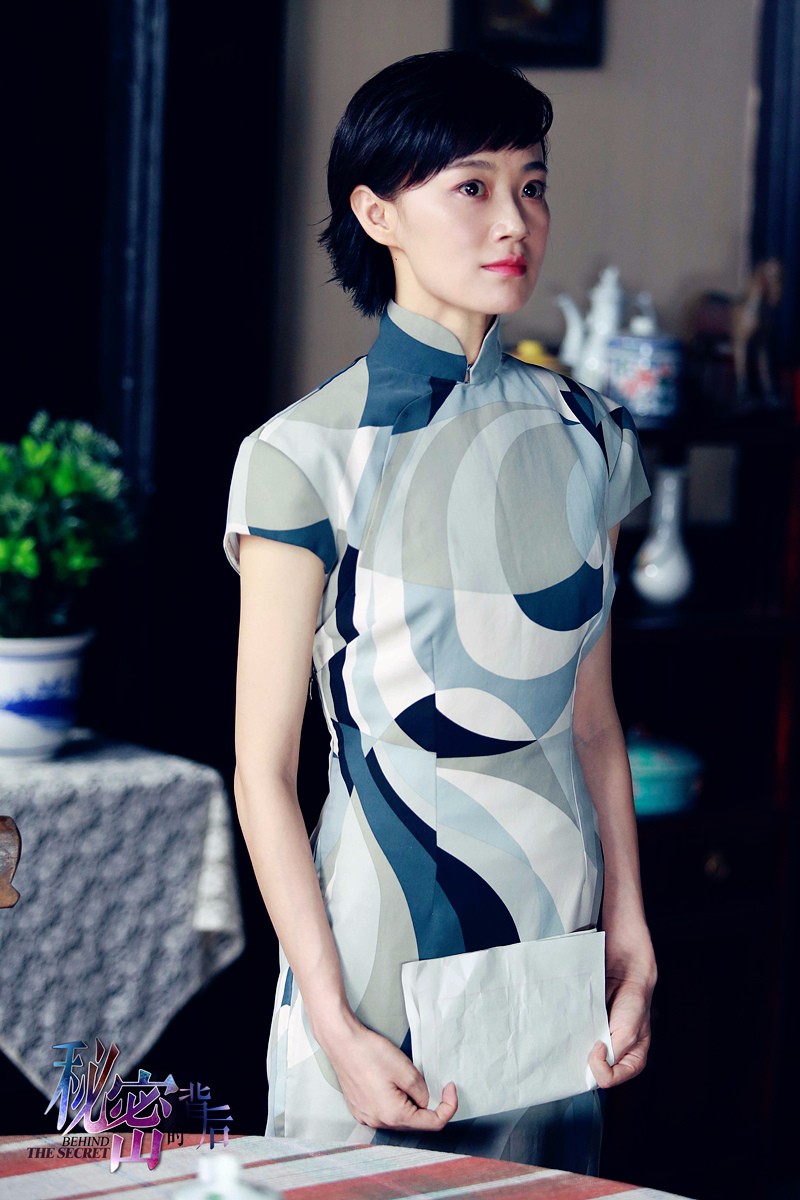 当甜美流朱化身热辣厉雪男 战菁一在低调中又一次让人惊艳