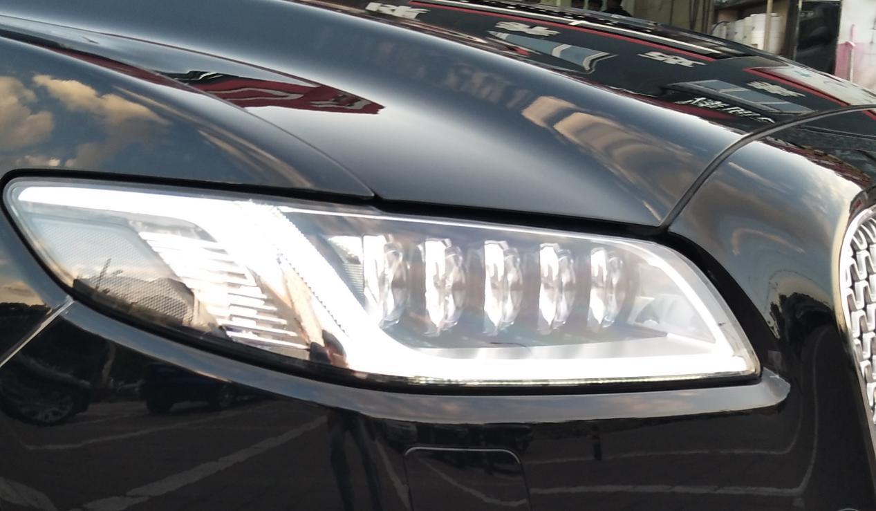 林肯大陆配固驰顶级车衣漆面光亮如镜