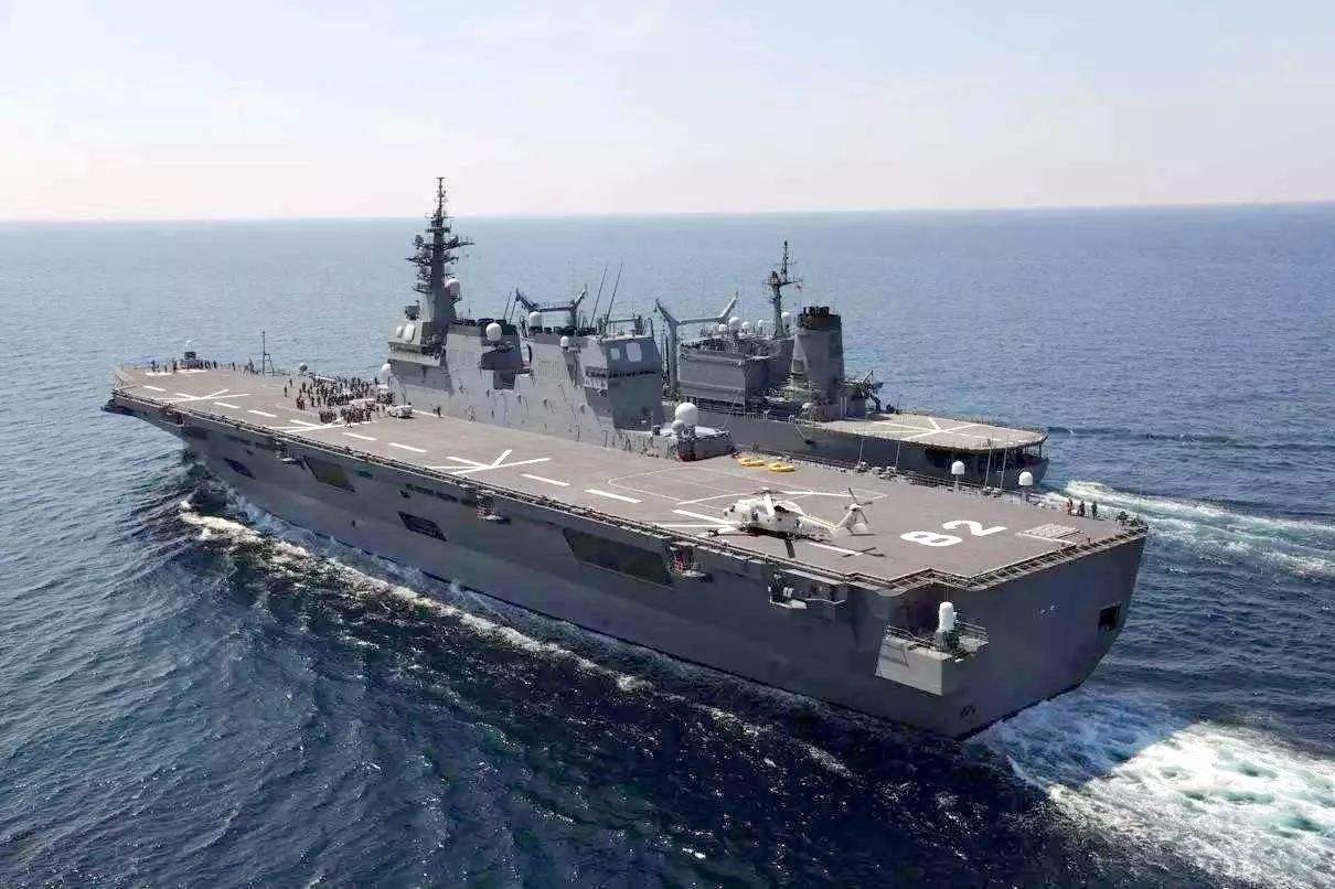 日本打出擦边球,偷偷造出4艘"航母"!新设计抛弃弹射装置