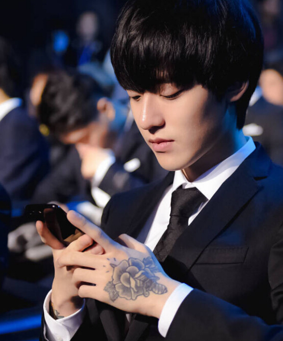 mystic和冷少代表lpl表示不服