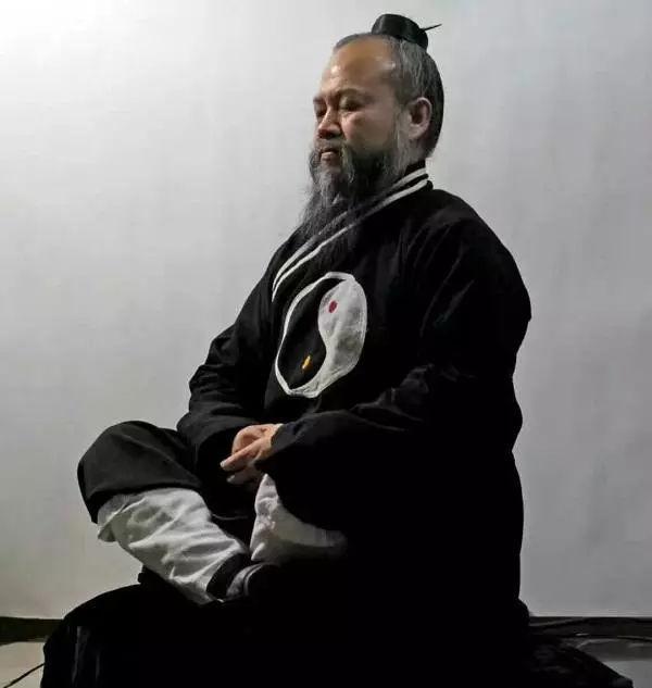 现下流行这样画,照相机都省了