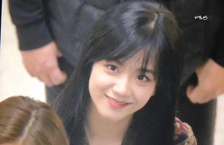 这样更像汤唯了blackpink成员jisoo新发型引热议