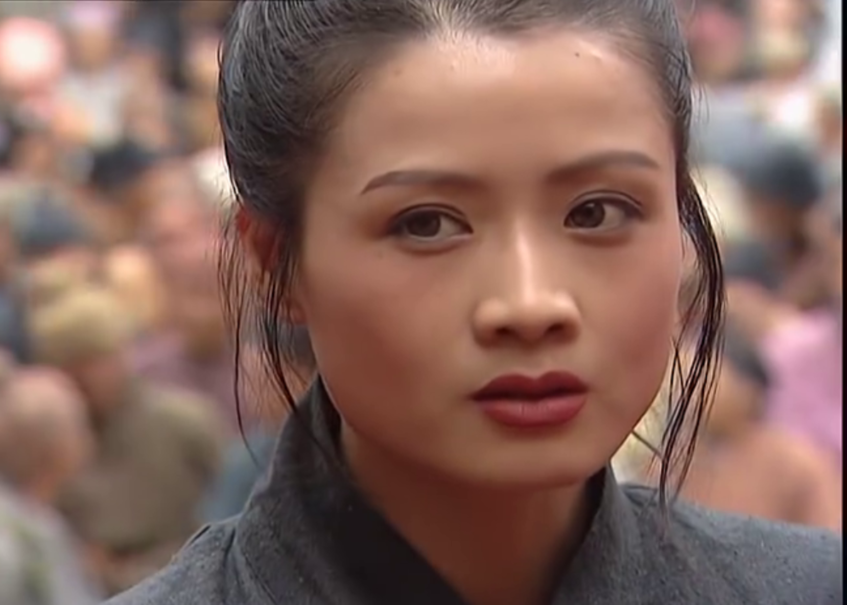 张春燕饰演的庞秋霞除英雄气外还多了一丝柔情羞昵之态庞秋霞张春燕柔情_新浪新闻