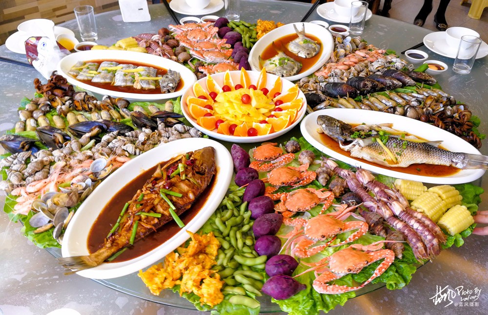吃在象山,那山那海那海鲜,这一大桌海鲜,猜猜多少钱?