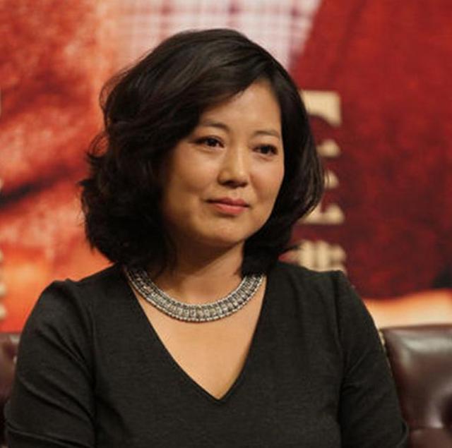 曾为了拍戏连孩子都不要了,如今胖到认不出,完全不能上镜了