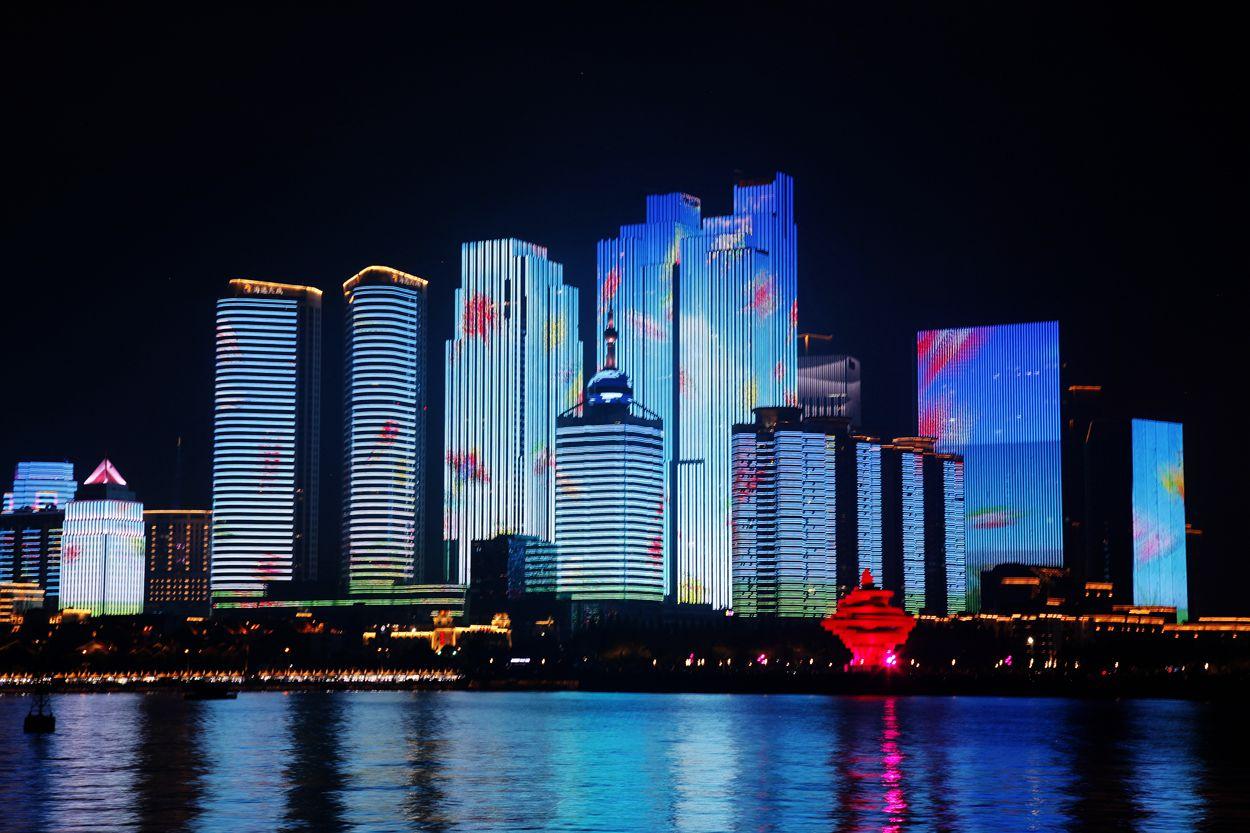 中国十大最美夜景之城，你希望在哪个城市生活？|城市生活|夜景|凤凰古城_新浪新闻