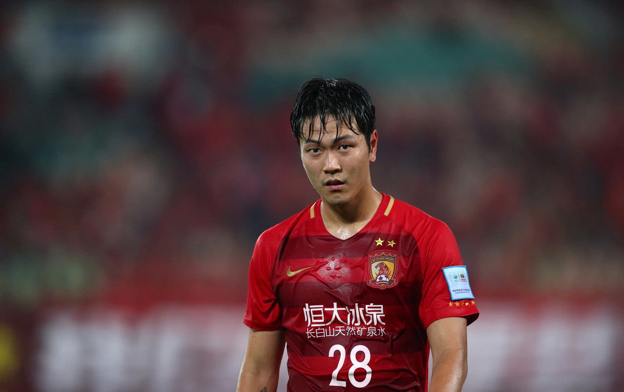 恒大韩国外援金英权迎利好!终于知道恒大为啥不放他走了!