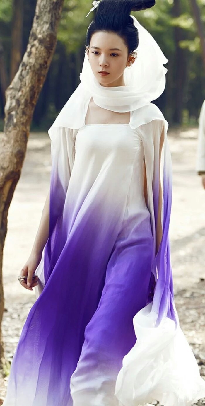 陈瑶"花月"五大最美扮相,紫衣垫底,蓝衫第四,第一红装很惊艳