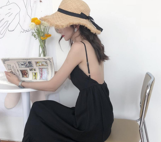 美女骨感露背连衣裙, 打造性感小妖精!