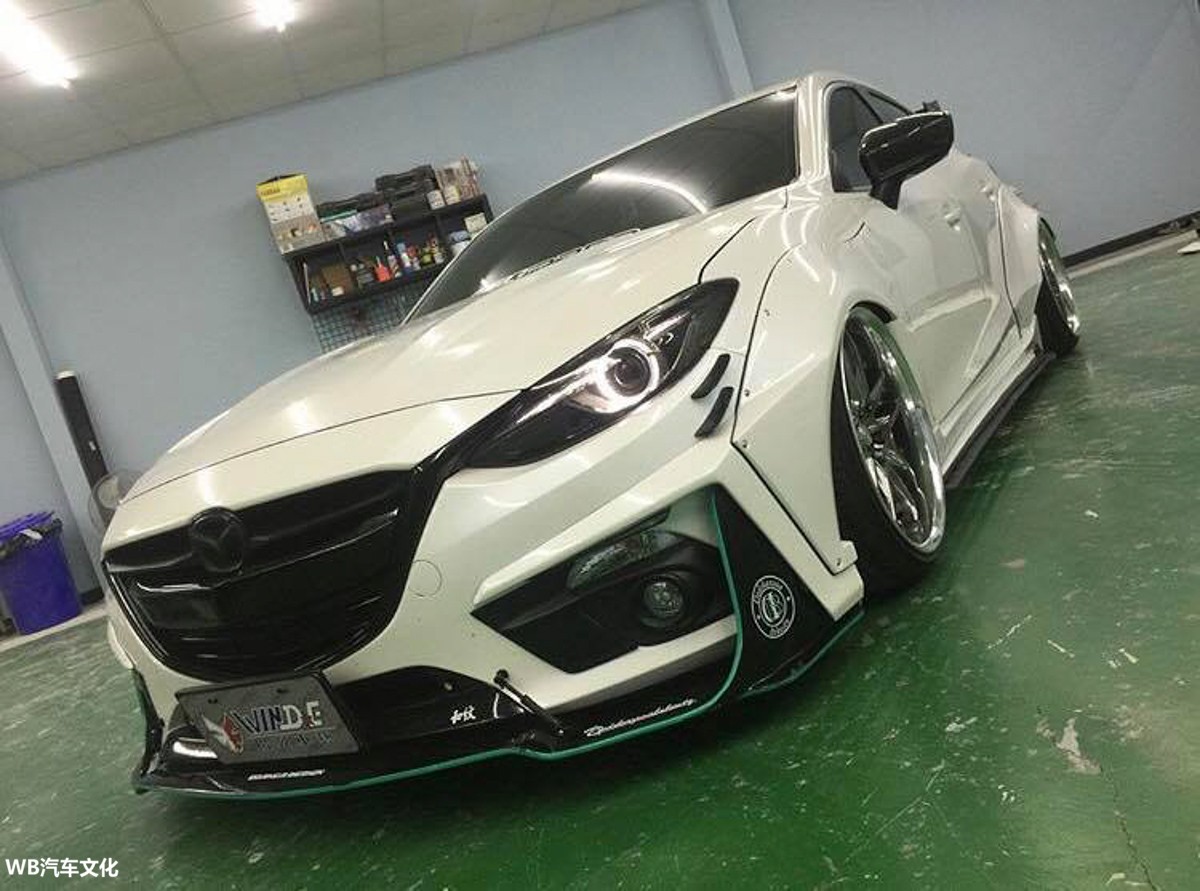 跟上横向发展的队形马自达3昂克赛拉暴力改装案例