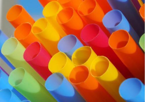 夏日穿戴搭配,这4种颜色你必须知道