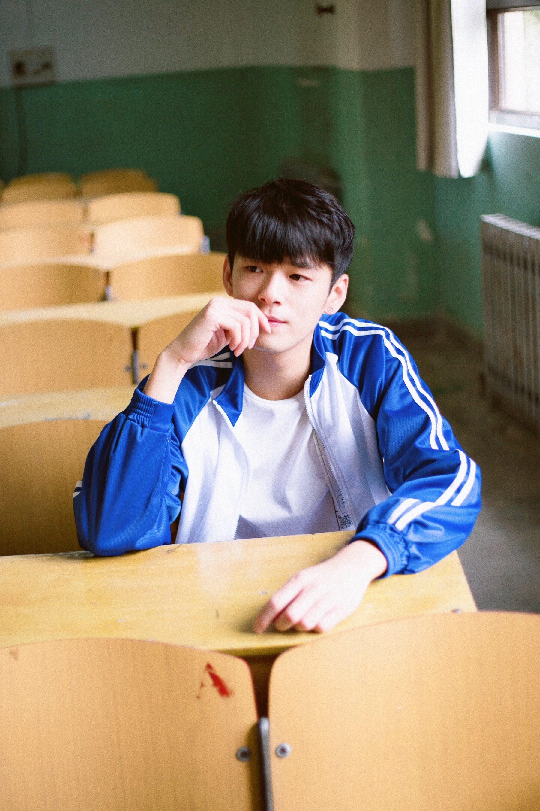 最听话的永远是别人家的孩子最帅的永远是别人家的男同学