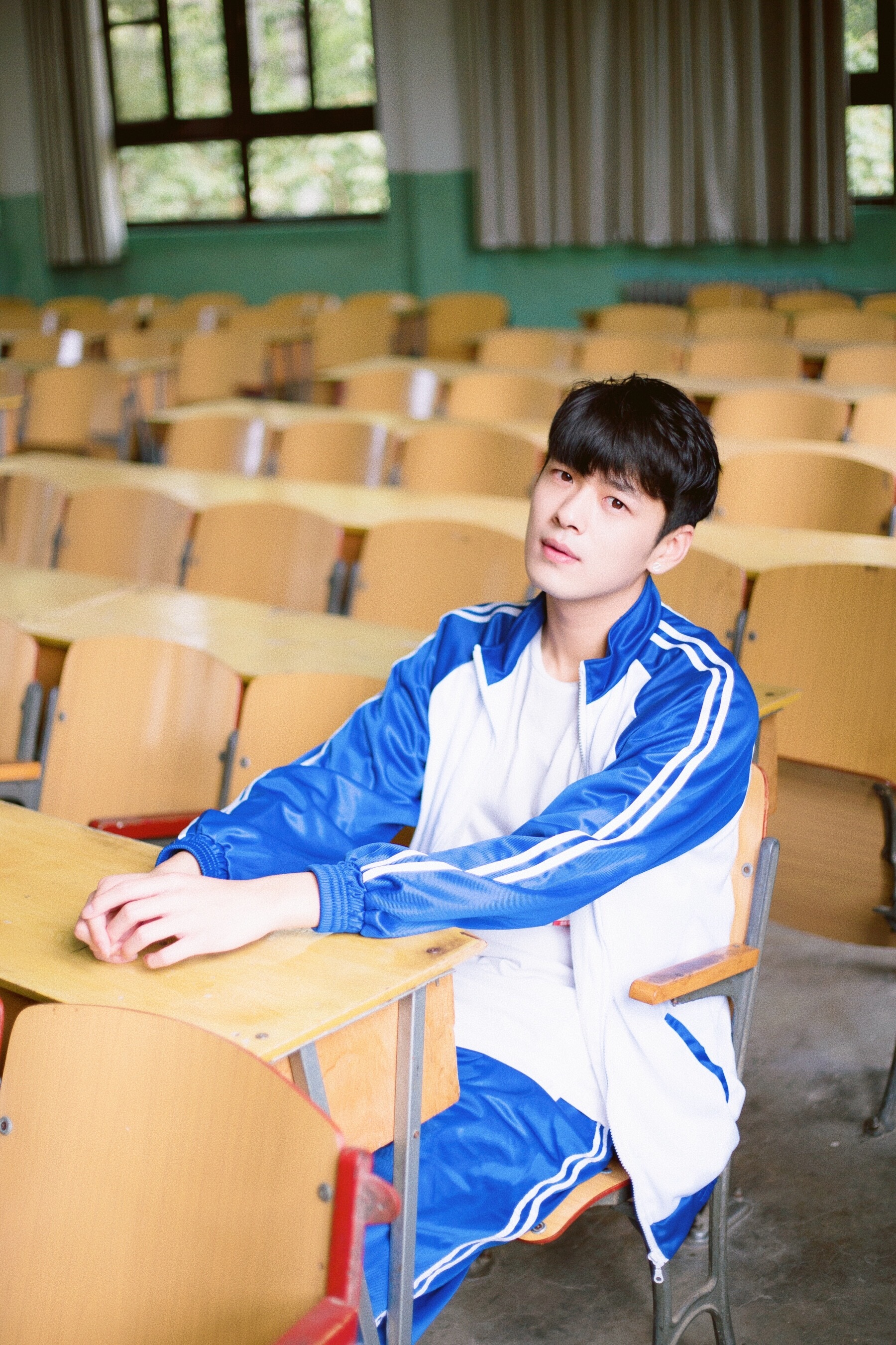 最听话的永远是别人家的孩子最帅的永远是别人家的男同学