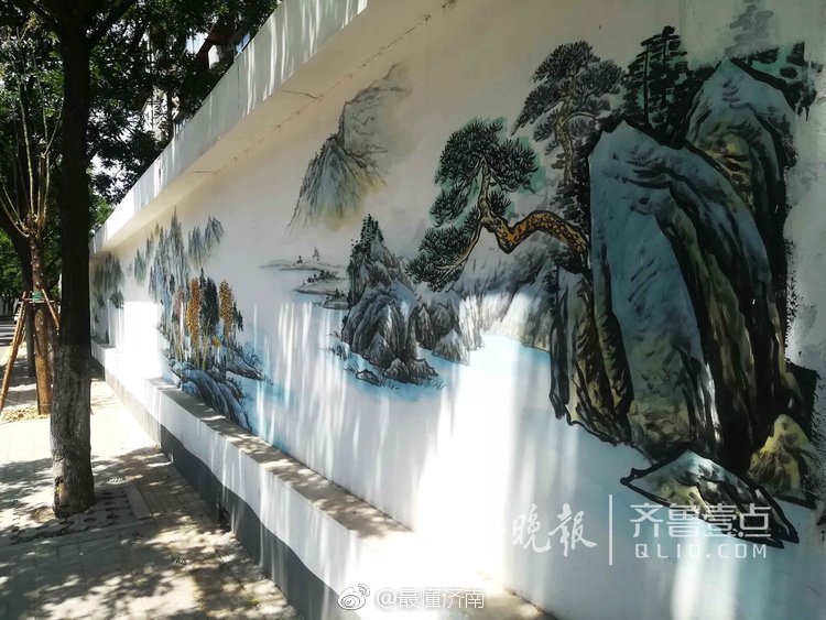 外墙绘满国画书法,济南这条街"古典范"